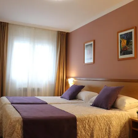 Pensjonat Rua 3*